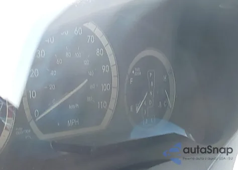 2005 Toyota Sienna Le z USA, uszkodzony, nr VIN 5TDZA23C95S289812